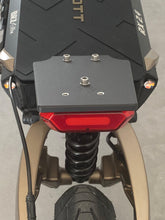 Cargue la imagen en el visor de la galería, trottinette electrique speedtrott brz rx suspension arriere 2