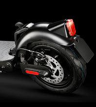 Cargue la imagen en el visor de la galería, Trottinette électrique Ducati Pro-II Plus - Pie technologie
